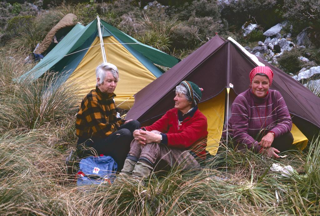 Ruth Mason, Mavis Davidson and Margaret Burfin
