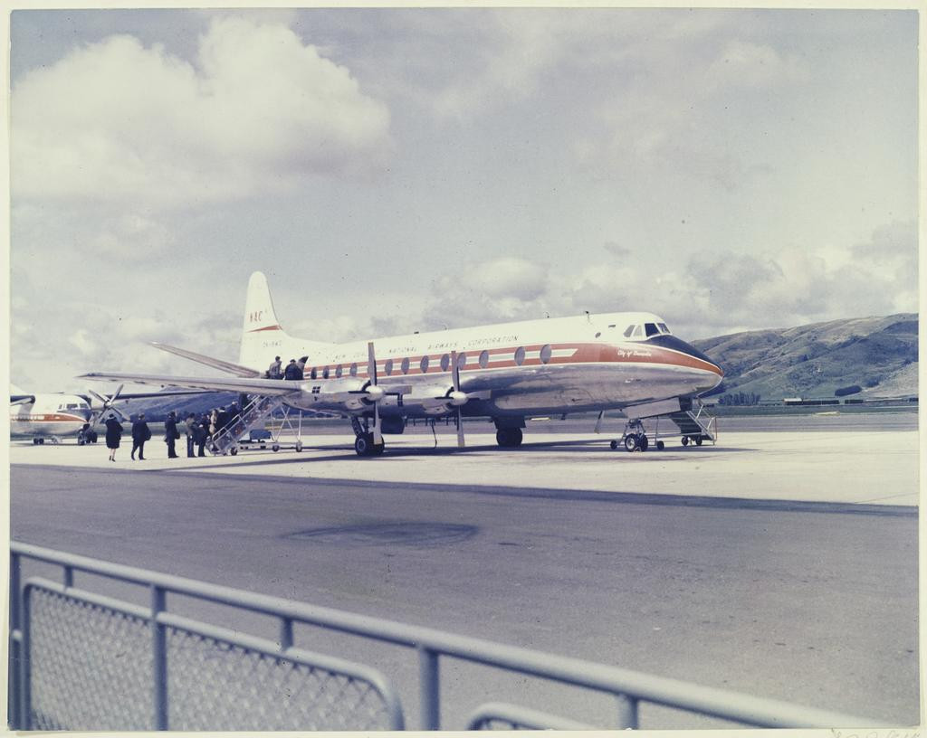 City of Dunedin, NAC viscount, Dunedin Airport