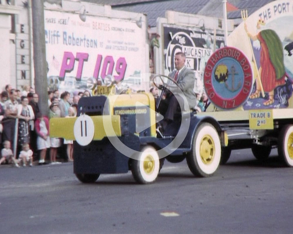 Dunedin Festival Week procession