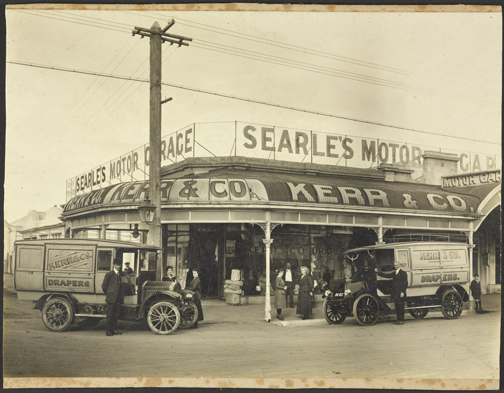 Kerr & Co. branch store at Oamaru, MS-5135/104/001.