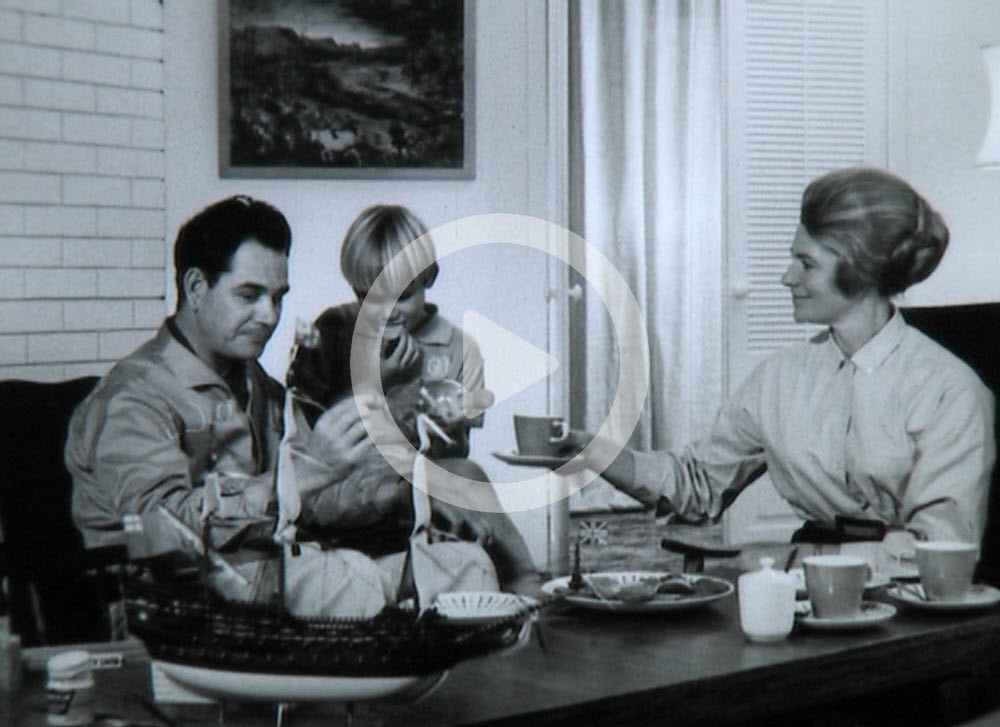 Hudsons Chocolate Sultana Pasties